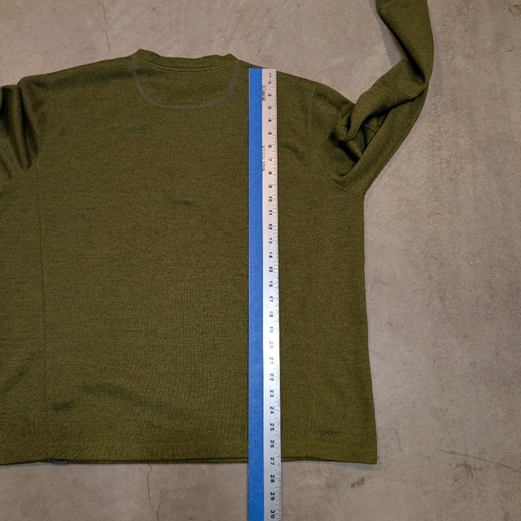 L.L. Bean Mens XL Henley Green Wool Blend Elbow Patches Outdoors - Picture 5 of 6